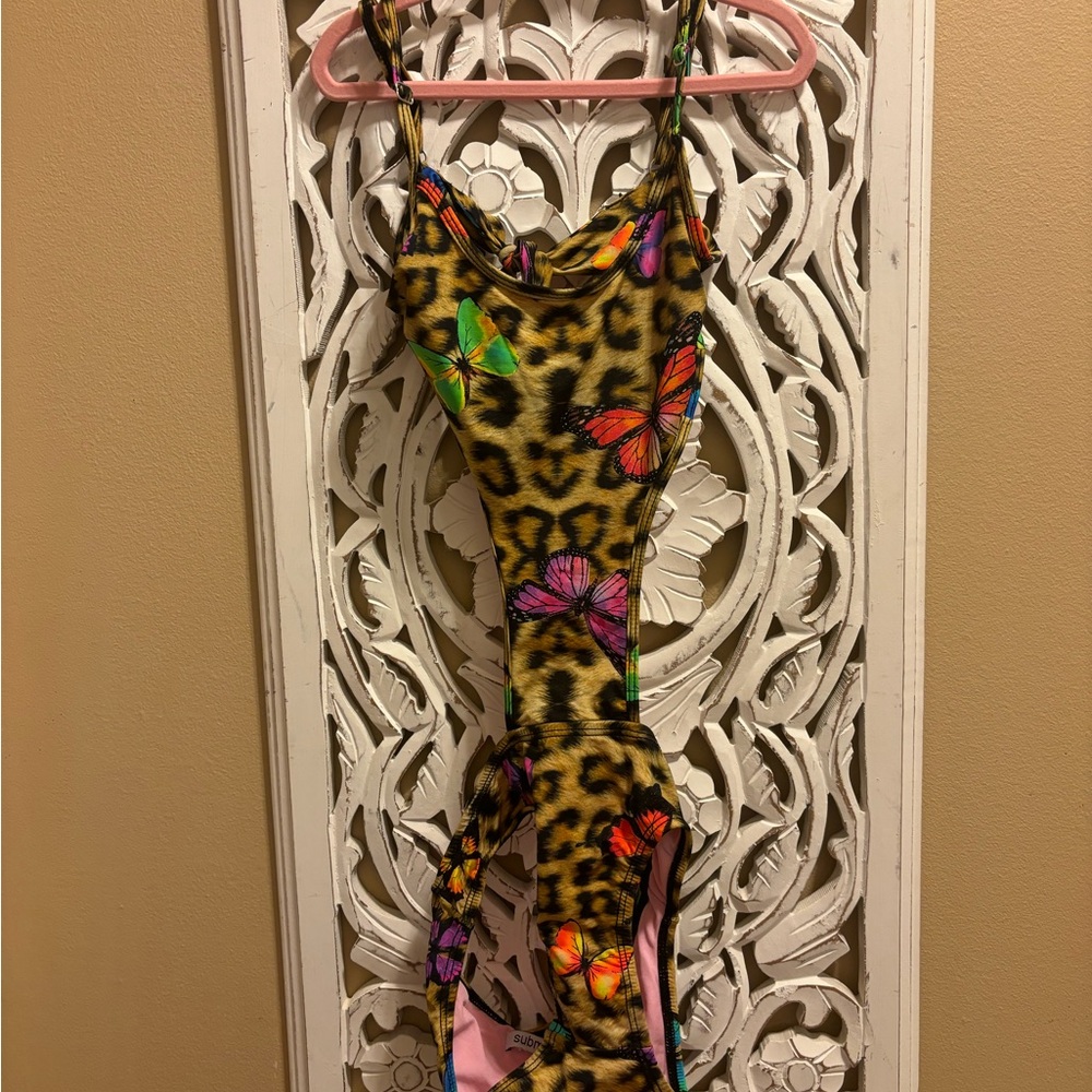 Submarine girls swim New without tags never worn.